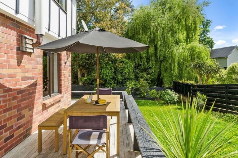 Photo of property in 2/48 Waiau Street, Torbay, Auckland, 0630