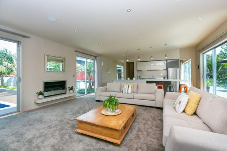 Photo of property in 22 Patterson Road, Hurworth, New Plymouth, 4371