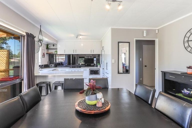 Photo of property in 6a Waiteti Road, Ngongotaha, Rotorua, 3010