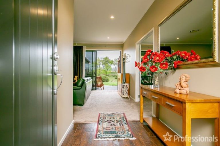 Photo of property in 10 Opaki Meadows Lane, Lansdowne, Masterton, 5871