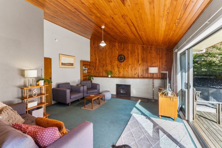 Photo of property in 65 Aorangi Road, Paraparaumu, 5032