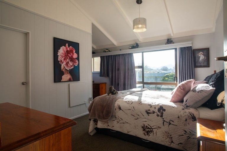 Photo of property in 1 Banks Street, Fairlie, 7925