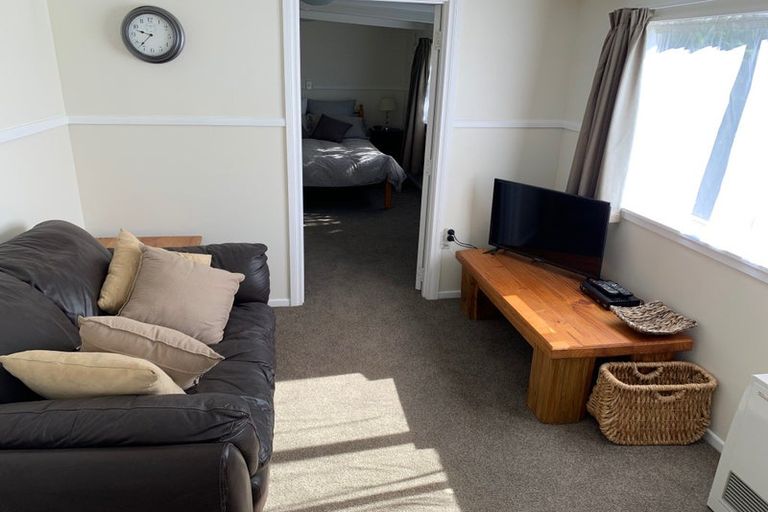 Photo of property in 12 Lucknow Terrace, Hospital Hill, Napier, 4110