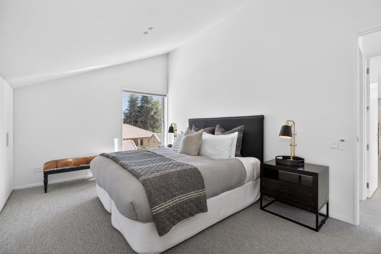 Photo of property in 1/61 Eely Point Road, Wanaka, 9305