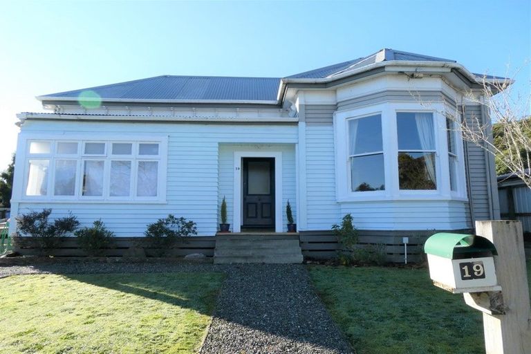 Photo of property in 19 Winnie Street, Greymouth, 7805