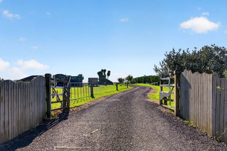 Photo of property in 259 Mairetahi Road, South Head, Helensville, 0874