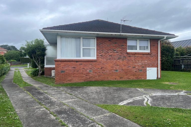 Photo of property in 2/41 Norman Road, Hauraki, Auckland, 0622