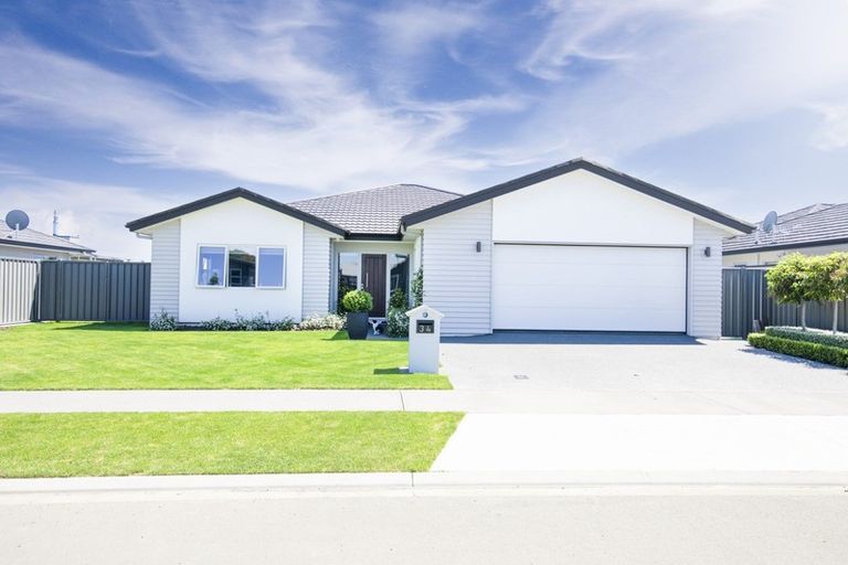 Photo of property in 34 Pelorus Avenue, Poraiti, Napier, 4112