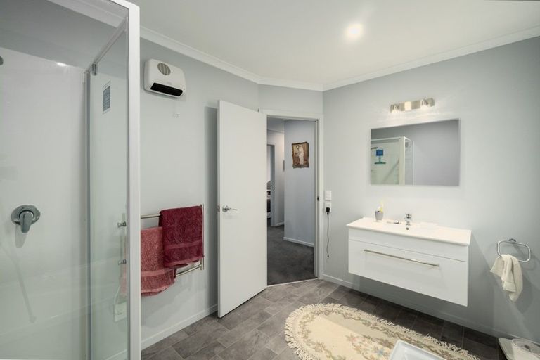 Photo of property in 101 Richards Beach Road, Cromwell, 9384