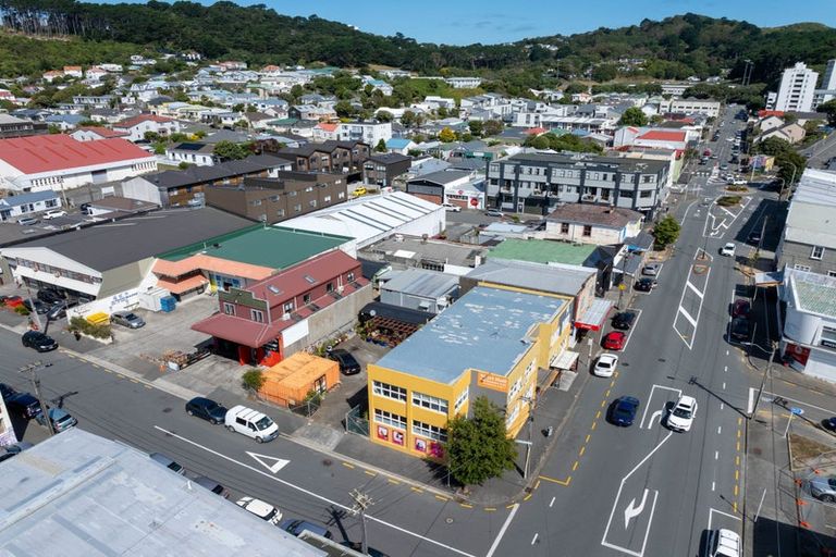 Photo of property in 233 Riddiford Street, Newtown, Wellington, 6021