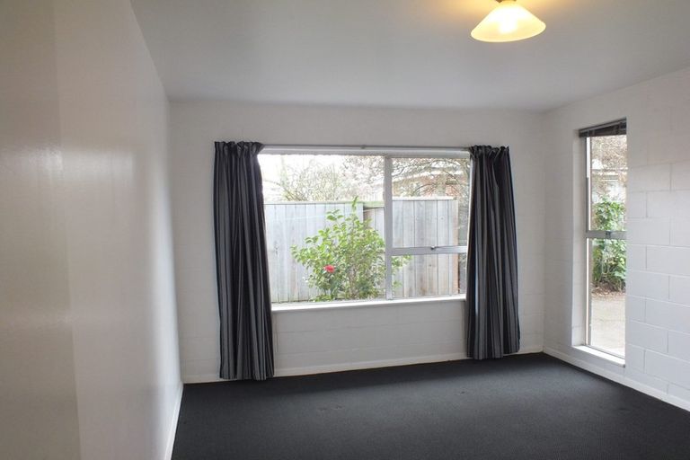 Photo of property in 5/7 Brockworth Place, Riccarton, Christchurch, 8011