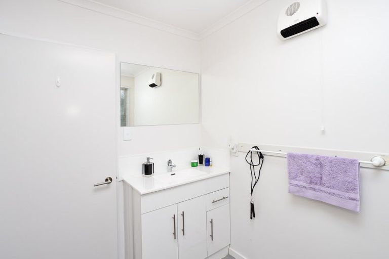 Photo of property in 2b Maitland Street, Strathern, Invercargill, 9812