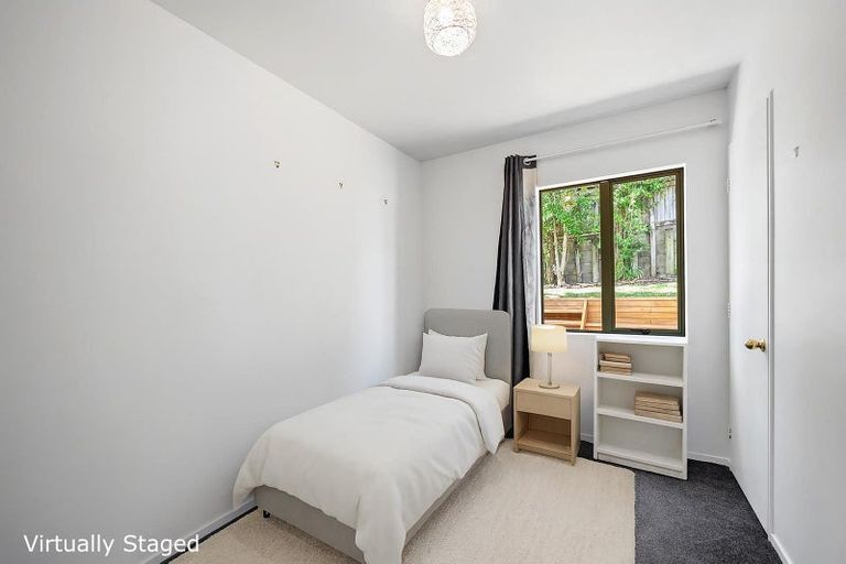 Photo of property in 121b Sunnyside Road, Sunnyvale, Auckland, 0612