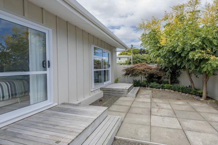 Photo of property in 2 Glen Street, Levin, 5510