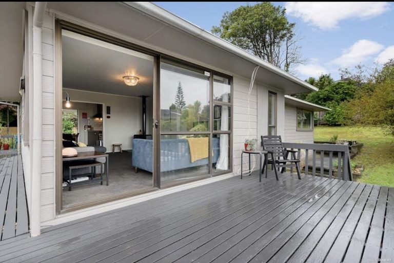 Photo of property in 14 Opal Avenue, Pakuranga, Auckland, 2010