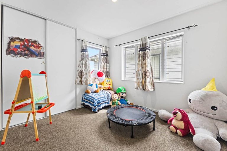 Photo of property in 47 Treestump Road, Takanini, 2112