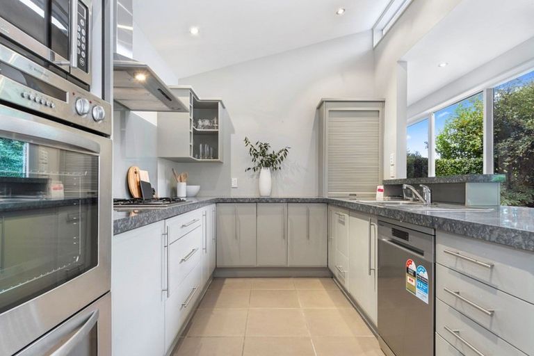 Photo of property in 11 Jarrah Park Drive, Pyes Pa, Tauranga, 3112