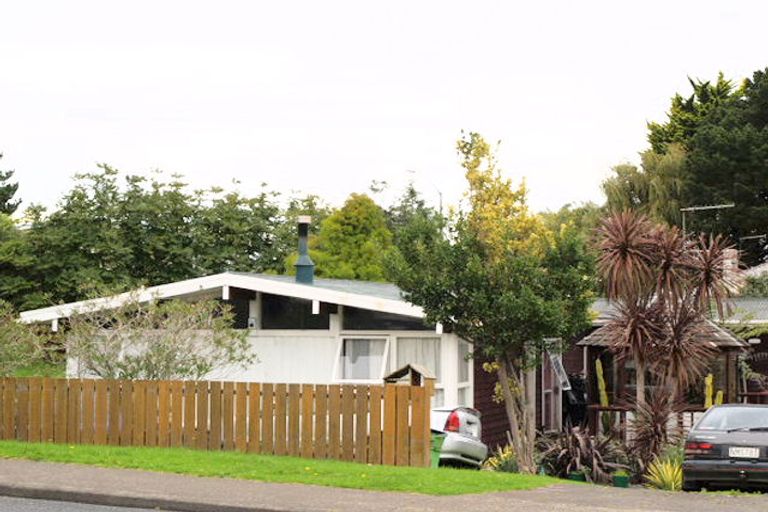 Photo of property in 6 Union Road, Howick, Auckland, 2014