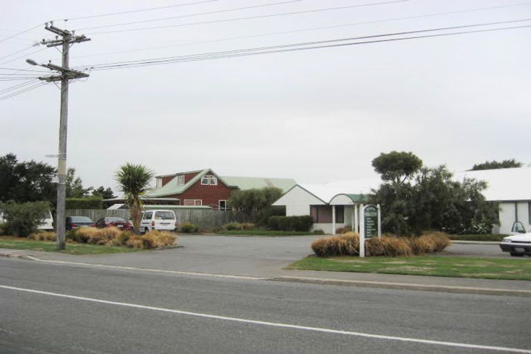 Photo of property in 33 Brookside Road, Rolleston, 7614