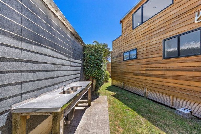 Photo of property in 30a Laurence Street, Manly, Whangaparaoa, 0930