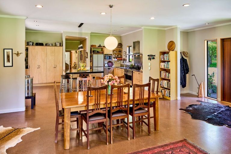 Photo of property in 96 Arcus Road, Te Horo, Otaki, 5582