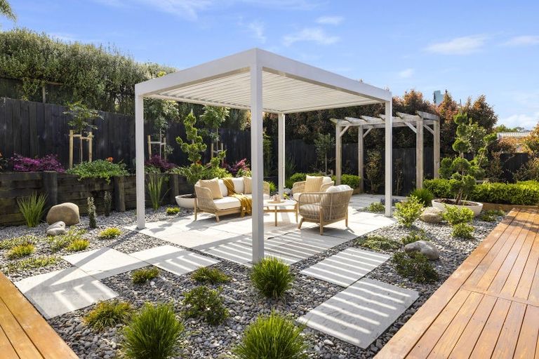 Photo of property in 102 Moffat Road, Bethlehem, Tauranga, 3110