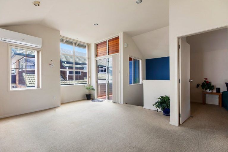 Photo of property in 34h Maunganui Road, Mount Maunganui, 3116