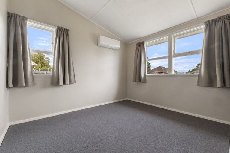 Photo of property in 7 Betty Place, Aranui, Christchurch, 8061