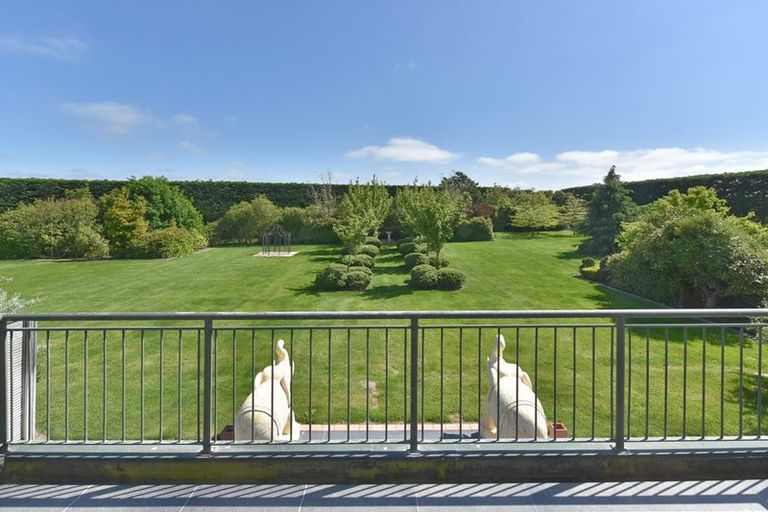 Photo of property in 1217 Hoskyns Road, Kirwee, Christchurch, 7671