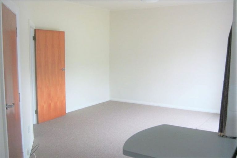 Photo of property in 1b Bould Street, Johnsonville, Wellington, 6037