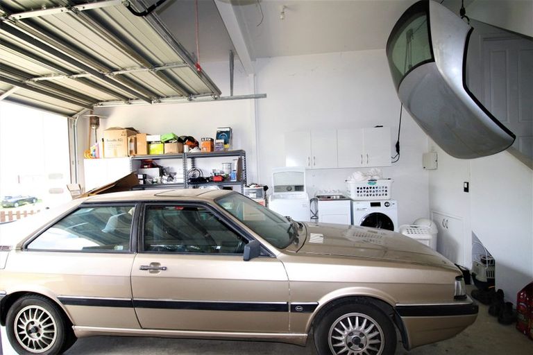 Photo of property in 4a Moray Place, Whiritoa, Whangamata, 3691