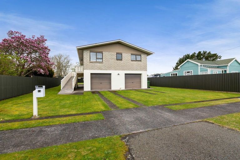 Photo of property in 14 Tayler Street, Eltham, 4322