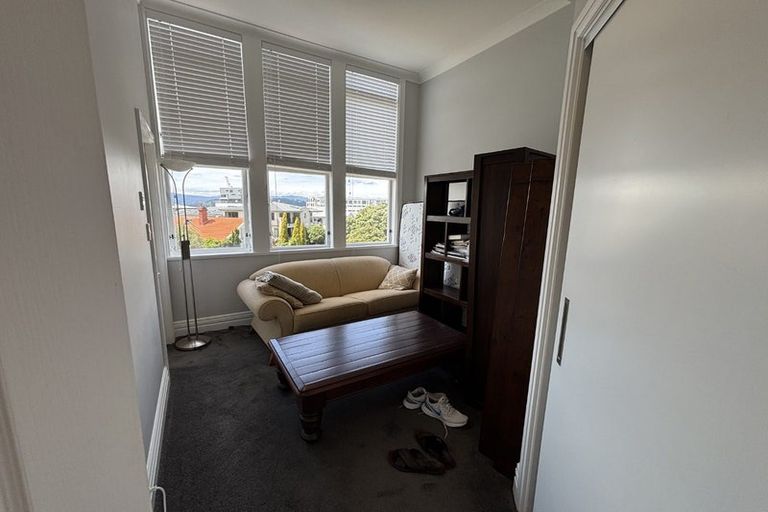 Photo of property in The Villas, 6/33 Hobson Street, Thorndon, Wellington, 6011