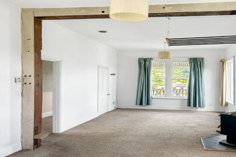 Photo of property in 75 Jacksons Road, Lyttelton, 8082