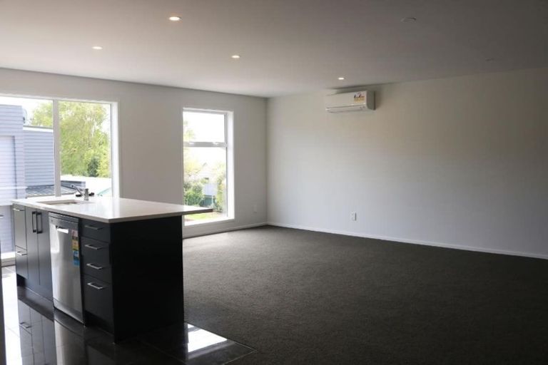 Photo of property in 19 Central Terrace, Alicetown, Lower Hutt, 5010