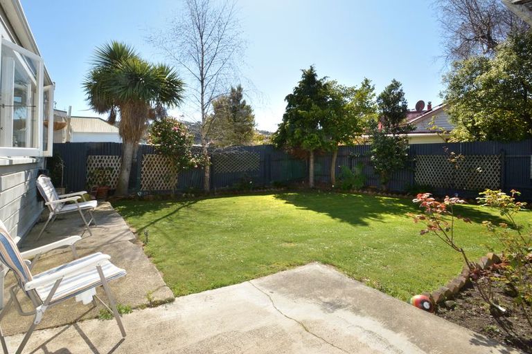 Photo of property in 69 Fitzroy Street, Caversham, Dunedin, 9012