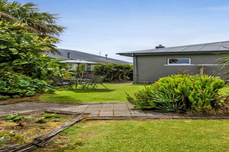 Photo of property in 24 Sanders Avenue, Westown, New Plymouth, 4310