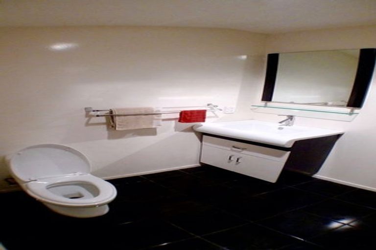 Photo of property in 6/208 Strickland Street, Sydenham, Christchurch, 8023