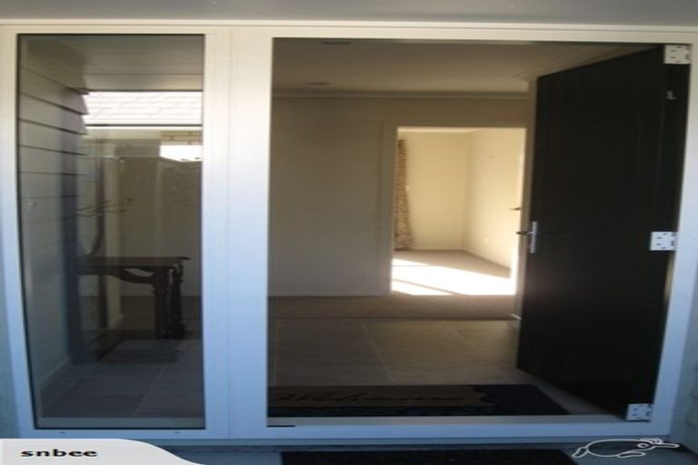 Photo of property in 12 Tapuhikura Street, Waikanae, 5036