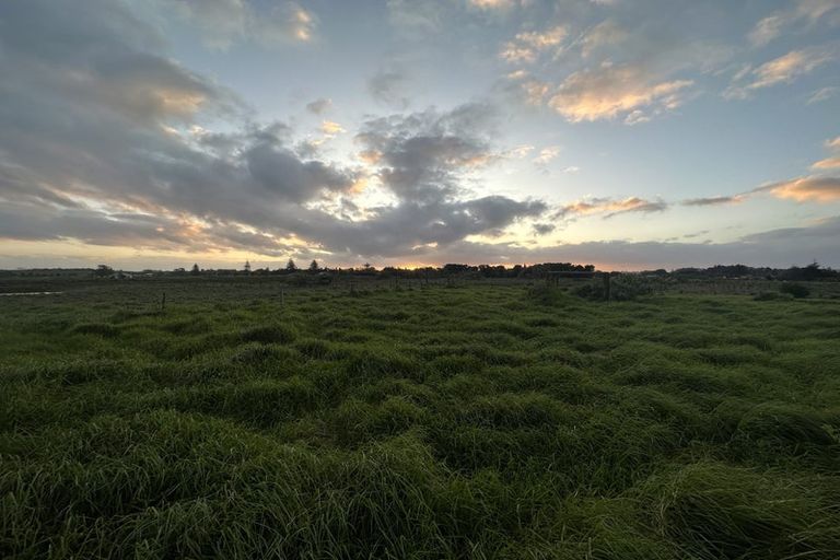 Photo of property in 205 Hingaia Road, Karaka, Papakura, 2580