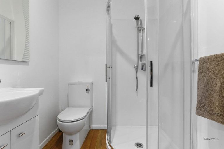 Photo of property in 512 West Coast Road, Oratia, Auckland, 0604