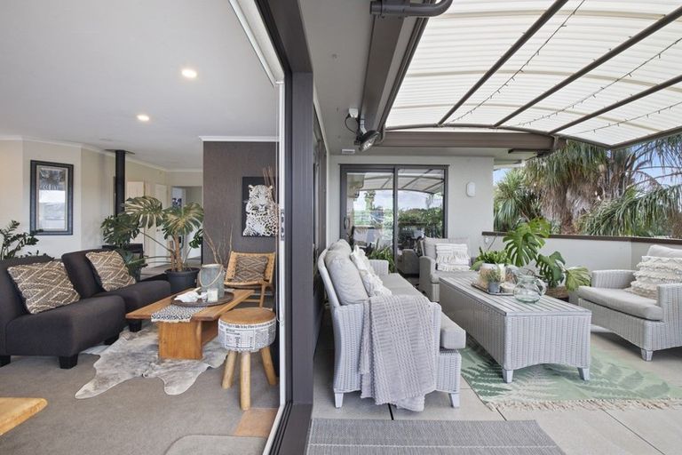 Photo of property in 41 Ridgeway Road, Pukekohe, 2120