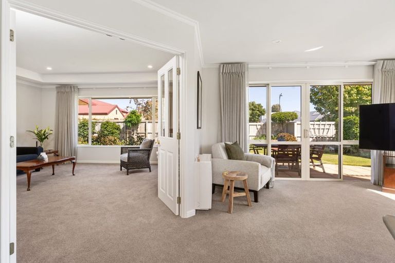 Photo of property in 7 Steane Place, Halswell, Christchurch, 8025