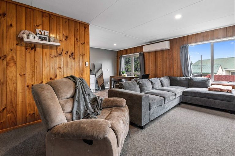 Photo of property in 24a Pohutukawa Drive, Owhata, Rotorua, 3010