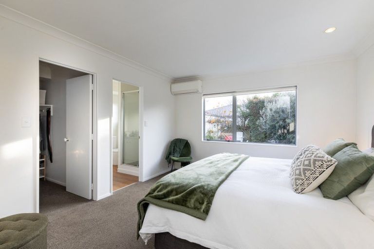 Photo of property in 69 Carlyle Street, Leamington, Cambridge, 3432