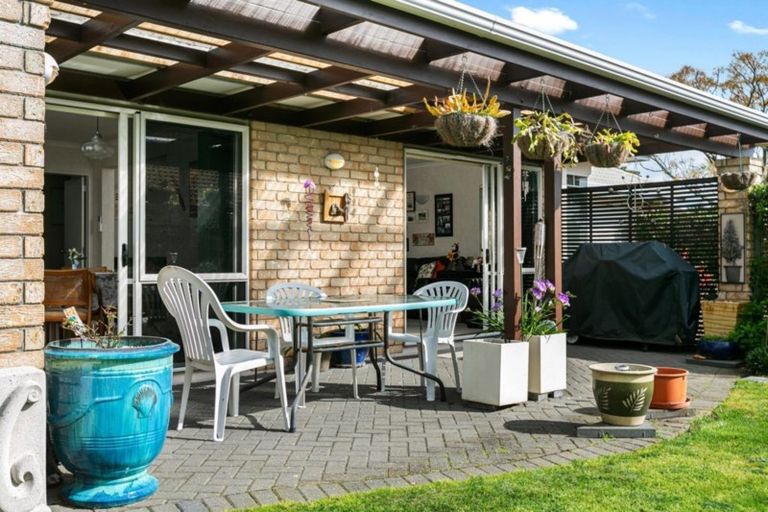 Photo of property in 4 Amery Place, Papamoa Beach, Papamoa, 3118