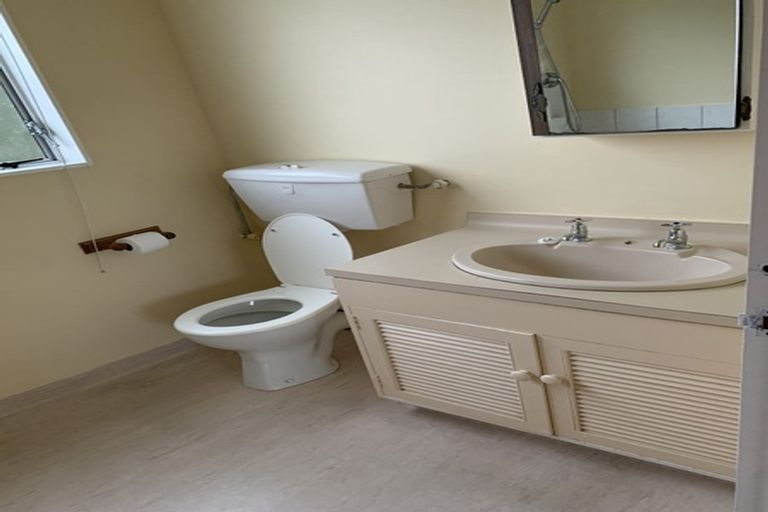 Photo of property in 59b Percy Dyett Drive, Karori, Wellington, 6012