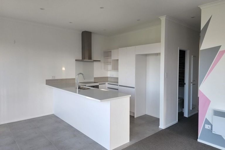 Photo of property in 2/42 Nugget Avenue, Hobsonville, Auckland, 0616