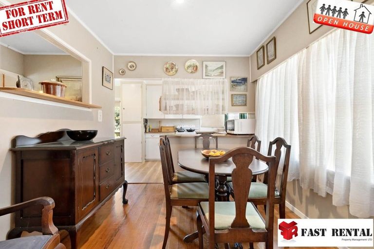 Photo of property in 3 The Rosebowl, Sunnyhills, Auckland, 2010