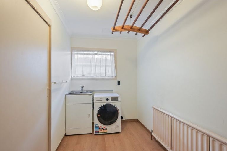 Photo of property in 14 Banks Place, Rangiora, 7400